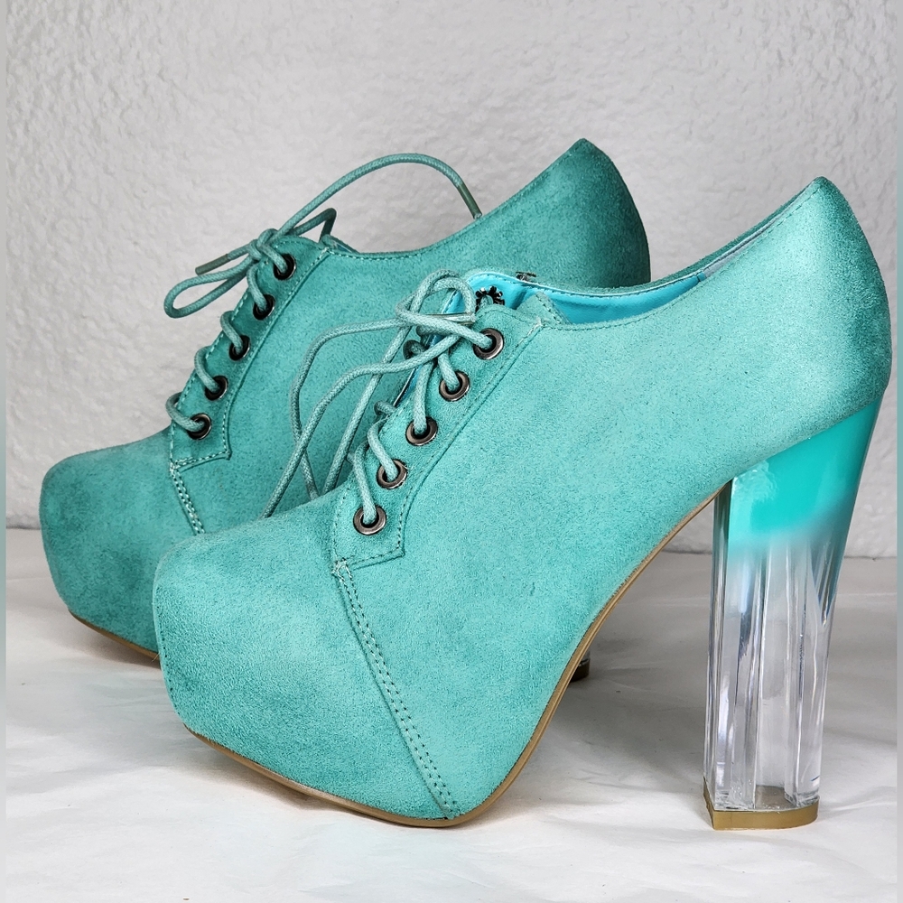 DELICACY Faux Suede Lace-Up Turquoise Platform Ankle Booties Heel. Sz: 6.5. NWOT